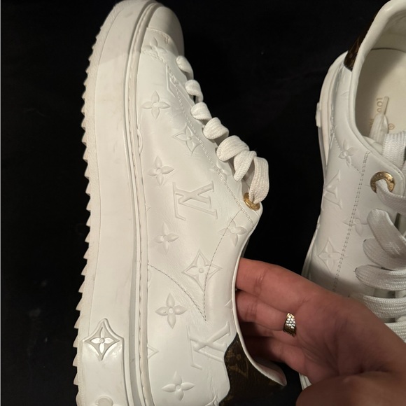Louis Vuitton time out sneaker white womens shoe size Europe 40 - Picture 7 of 9